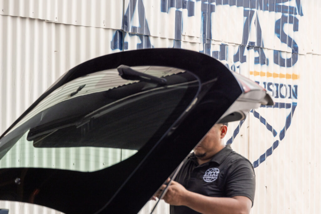Automotive glass service