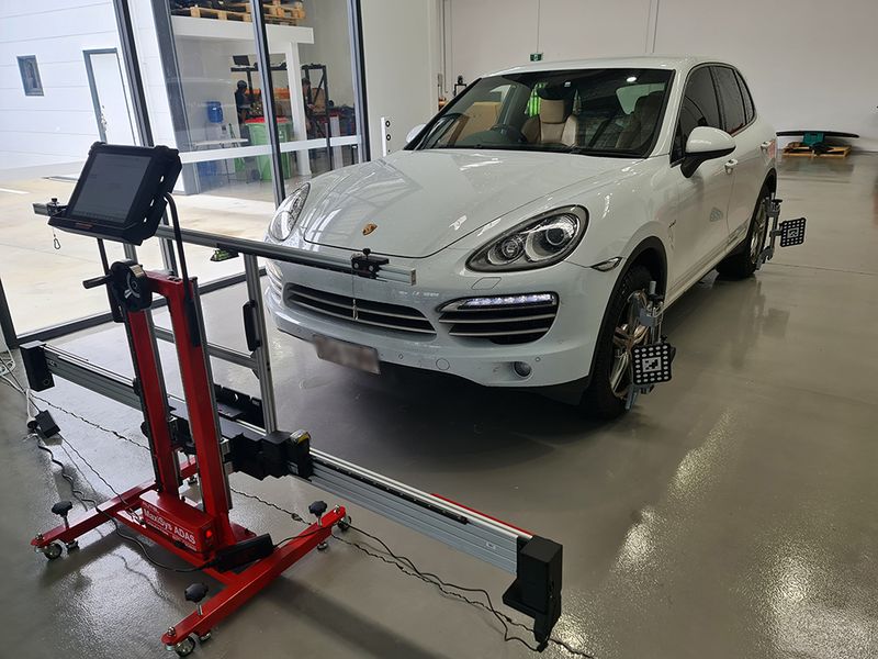 Vehicle camera and sensor calibration equipment