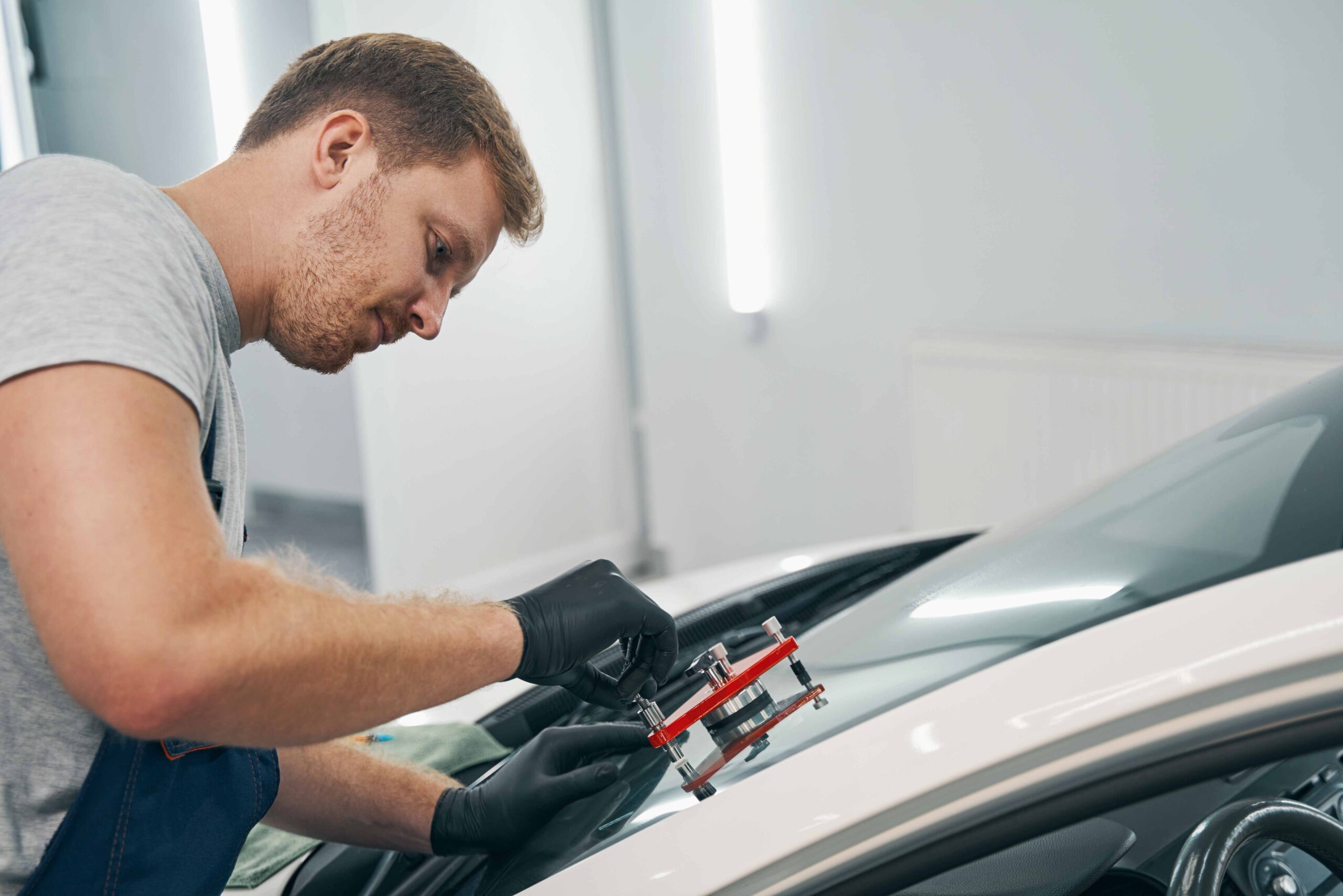Unmatched Quality and Service: Atlas Auto Glass Houston TX