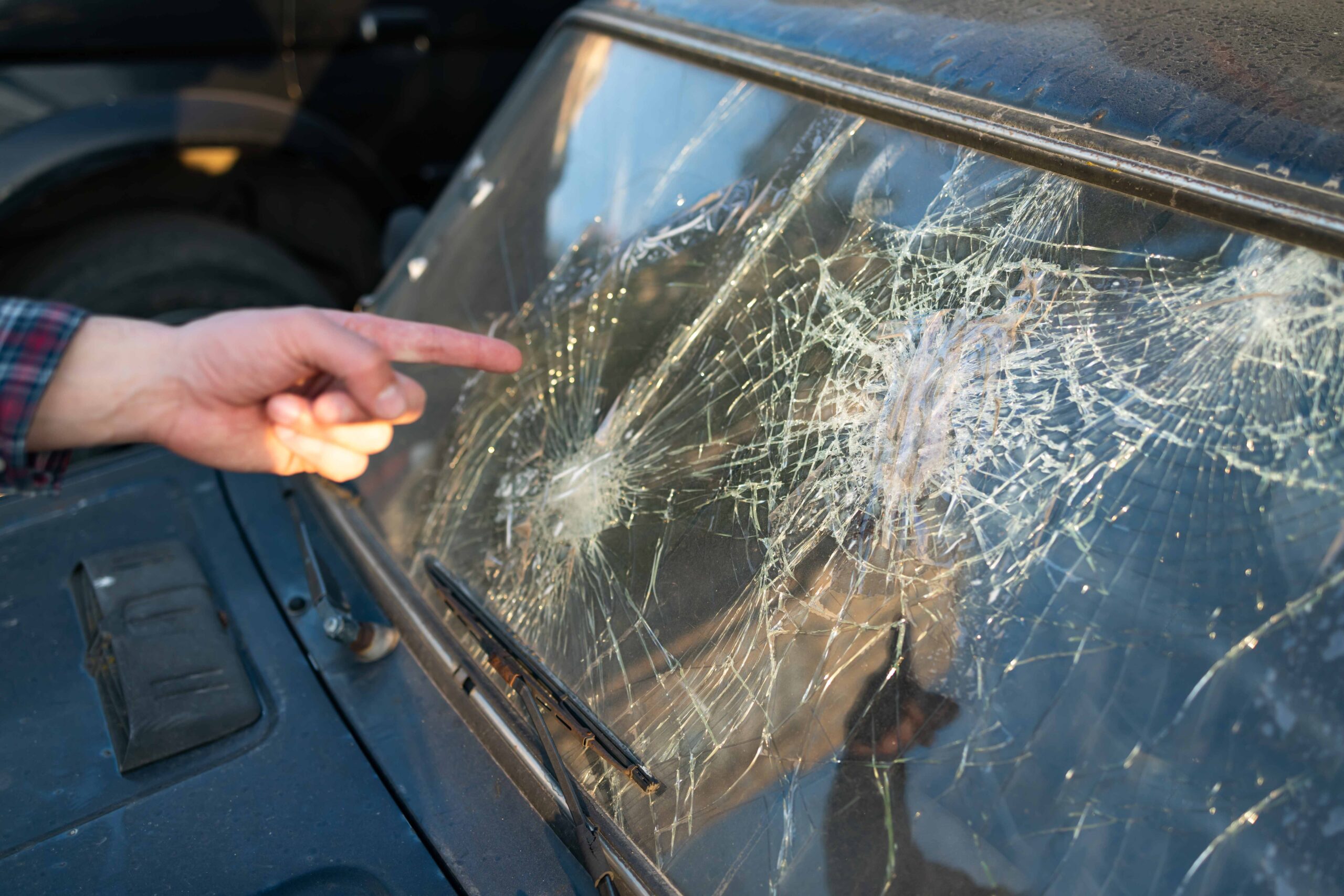 Safeguard Your Journey: Expert Cracked Windshield Repair in Houston